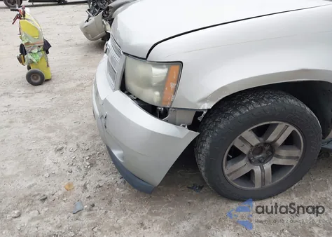 2007 Chevrolet Tahoe Ls из США, поврежденный, VIN 1GNFC13097R412532